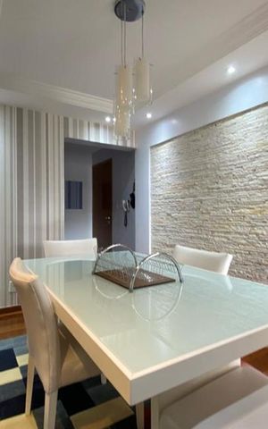 Apartamento à venda com 109m², 3 quartos e 2 vagas Apartamento à venda com 109m², 3 quartos e 2 vagasSala de Jantar