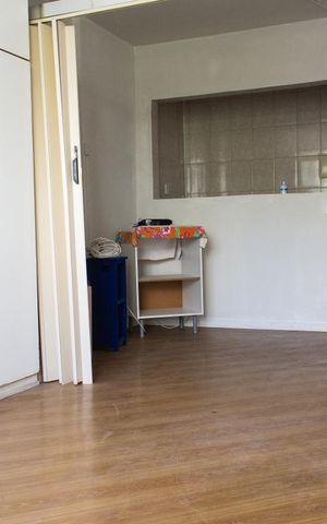 Studio para alugar com 34m², 1 quarto e sem vaga Studio para alugar com 34m², 1 quarto e sem vagaKitnet