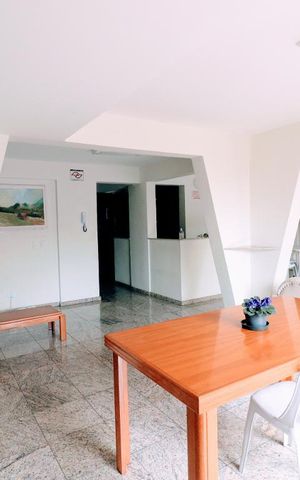 Apartamento à venda com 68m², 2 quartos e 1 vagaÁrea comum