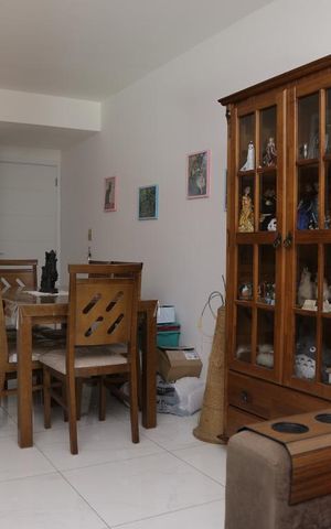 Apartamento à venda com 64m², 2 quartos e 2 vagasSala