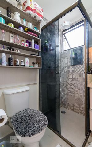 Apartamento à venda com 59m², 2 quartos e 1 vagaBanheiro