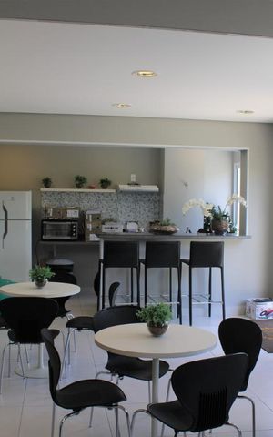 Apartamento à venda com 42m², 1 quarto e sem vagaÁrea comum - Salão de festas