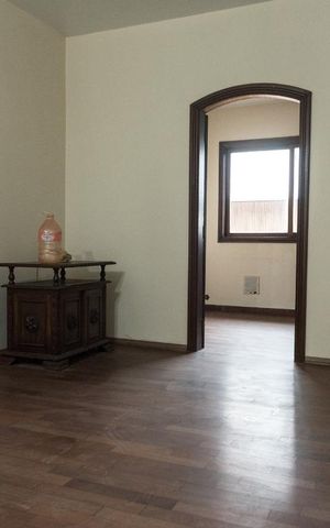 Casa à venda com 700m², 4 quartos e 5 vagas Casa à venda com 700m², 4 quartos e 5 vagasAnte sala superior