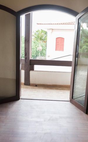 Casa à venda com 700m², 4 quartos e 5 vagas Casa à venda com 700m², 4 quartos e 5 vagasQuarto 3