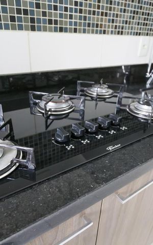 Apartamento à venda com 64m², 2 quartos e 1 vagaCozinha - Cooktop