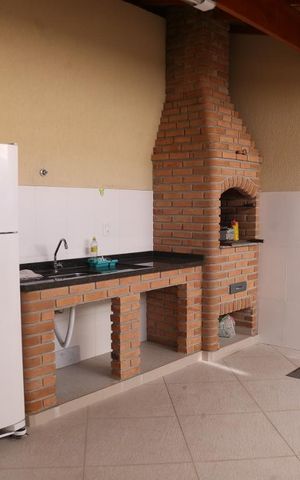 Casa de condomínio para alugar com 99m², 3 quartos e 2 vagasChurrasqueira