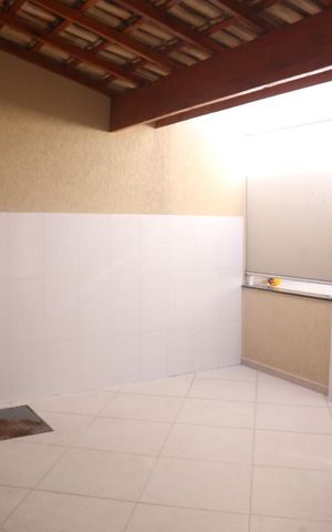 Casa de condomínio para alugar com 99m², 3 quartos e 2 vagasChurrasqueira