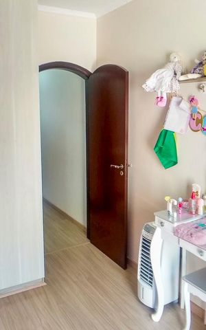 Casa à venda com 180m², 3 quartos e 1 vaga Casa à venda com 180m², 3 quartos e 1 vagaDormitório 2