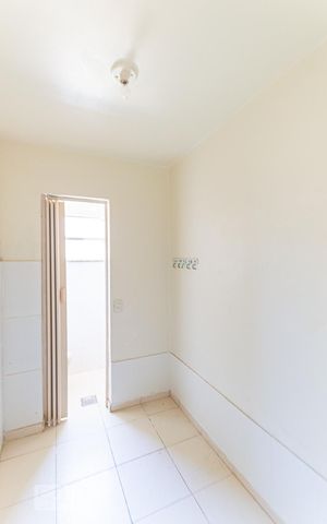Apartamento à venda com 75m², 2 quartos e 1 vaga Apartamento à venda com 75m², 2 quartos e 1 vagaQuarto de Serviço