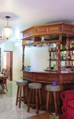 Casa de condomínio à venda com 125m², 3 quartos e 2 vagas Casa de condomínio à venda com 125m², 3 quartos e 2 vagasSala