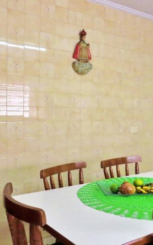 Casa de condomínio à venda com 125m², 3 quartos e 2 vagas Casa de condomínio à venda com 125m², 3 quartos e 2 vagasCozinha