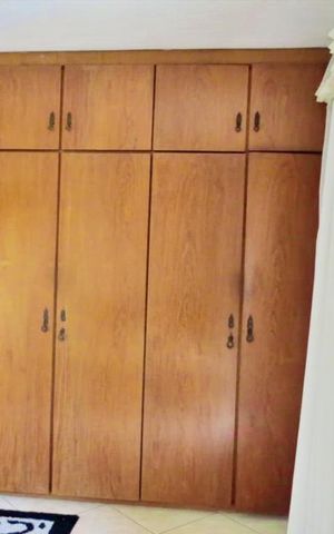 Casa de condomínio à venda com 125m², 3 quartos e 2 vagas Casa de condomínio à venda com 125m², 3 quartos e 2 vagassuíte