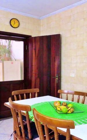 Casa de condomínio à venda com 125m², 3 quartos e 2 vagas Casa de condomínio à venda com 125m², 3 quartos e 2 vagasCozinha