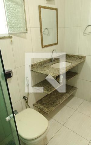 Casa para alugar com 96m², 2 quartos e 2 vagasBanheiro