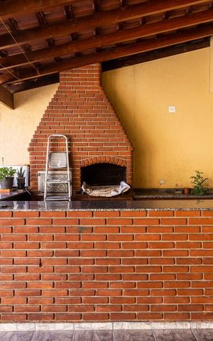 Casa à venda com 366m², 6 quartos e 5 vagas Casa à venda com 366m², 6 quartos e 5 vagasChurrasqueira