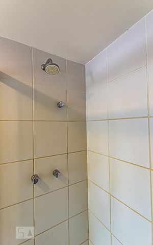 Apartamento à venda com 116m², 3 quartos e 2 vagas Apartamento à venda com 116m², 3 quartos e 2 vagasBanheiro da Suite 2