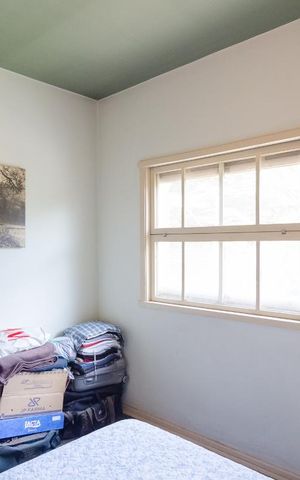 Casa à venda com 350m², 3 quartos e 2 vagasSuíte