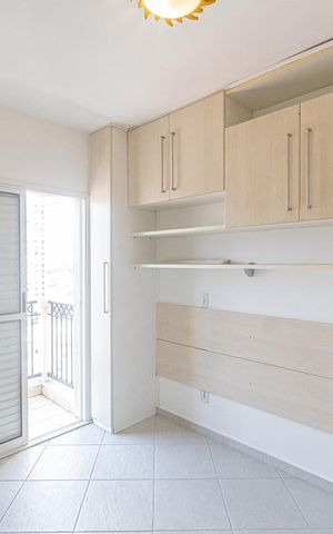 Apartamento à venda com 80m², 2 quartos e 2 vagasQuarto 2