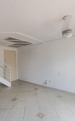 Apartamento à venda com 80m², 2 quartos e 2 vagasSala