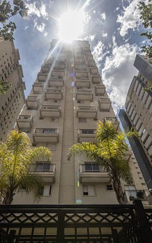 Apartamento à venda com 80m², 2 quartos e 2 vagasFachada