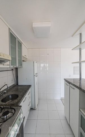 Apartamento à venda com 80m², 2 quartos e 2 vagasCozinha