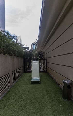 Apartamento à venda com 80m², 2 quartos e 2 vagasÁrea Comum - Playground