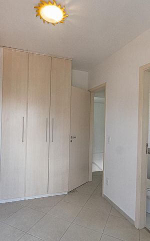 Apartamento à venda com 80m², 2 quartos e 2 vagasQuarto 2