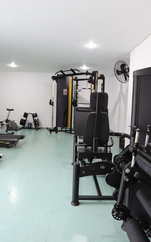 Apartamento à venda com 81m², 3 quartos e 1 vaga Apartamento à venda com 81m², 3 quartos e 1 vagaAcademia