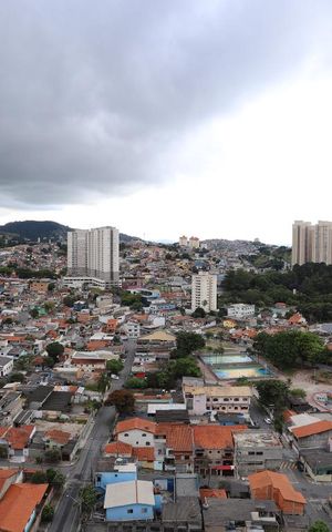 Apartamento à venda com 81m², 3 quartos e 1 vaga Apartamento à venda com 81m², 3 quartos e 1 vagaVista