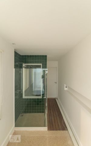Apartamento à venda com 200m², 1 quarto e 2 vagas Apartamento à venda com 200m², 1 quarto e 2 vagasSauna da Casa