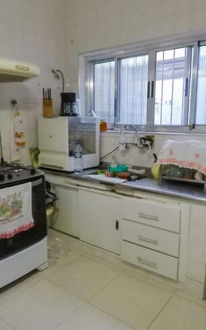 Casa à venda com 200m², 3 quartos e 2 vagasCozinha