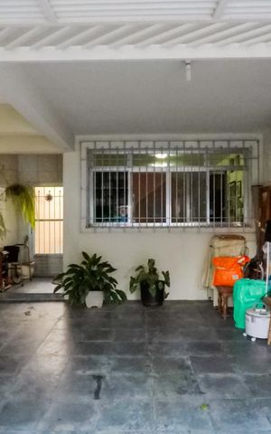 Casa à venda com 200m², 3 quartos e 2 vagasGaragem
