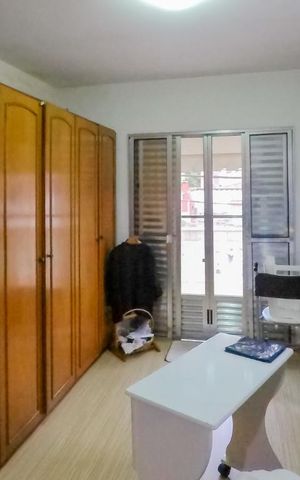 Casa à venda com 200m², 3 quartos e 2 vagasQuarto 3 - suite