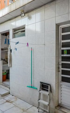 Casa à venda com 200m², 3 quartos e 2 vagasQuintal