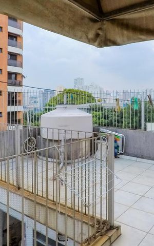 Casa à venda com 200m², 3 quartos e 2 vagasSacada Quarto 1