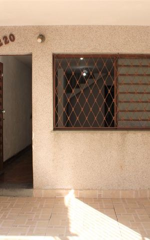 Casa à venda com 99m², 2 quartos e 1 vagaFachada