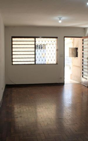 Casa à venda com 99m², 2 quartos e 1 vagaSala