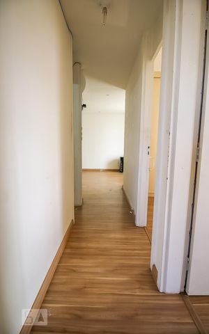 Apartamento à venda com 74m², 3 quartos e 1 vaga Apartamento à venda com 74m², 3 quartos e 1 vagaCorredor