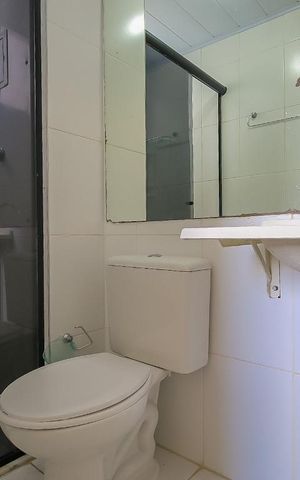 Apartamento à venda com 74m², 3 quartos e 1 vaga Apartamento à venda com 74m², 3 quartos e 1 vagaBanheiro da Suíte