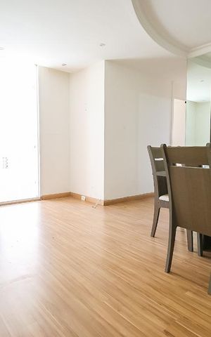 Apartamento à venda com 74m², 3 quartos e 1 vaga Apartamento à venda com 74m², 3 quartos e 1 vagaSala