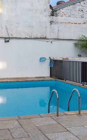 Apartamento à venda com 55m², 2 quartos e 2 vagas Apartamento à venda com 55m², 2 quartos e 2 vagasÁrea comum - Piscina