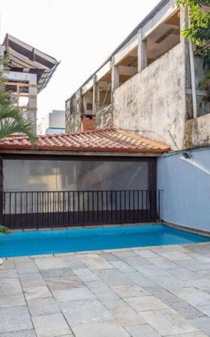 Apartamento à venda com 55m², 2 quartos e 2 vagas Apartamento à venda com 55m², 2 quartos e 2 vagasÁrea comum - Piscina
