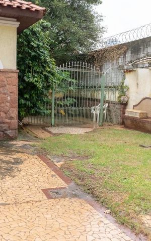 Casa à venda com 500m², 5 quartos e 5 vagasQuintal