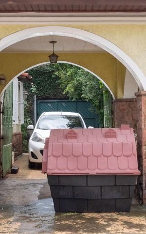 Casa à venda com 500m², 5 quartos e 5 vagasQuintal