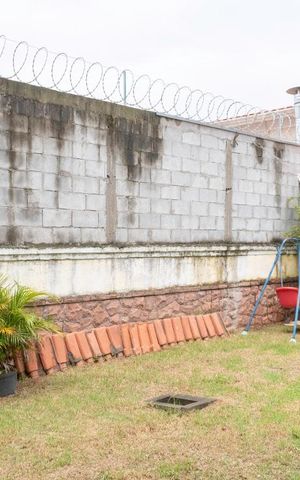 Casa à venda com 500m², 5 quartos e 5 vagasQuintal