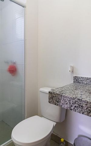 Apartamento à venda com 77m², 3 quartos e 1 vaga Apartamento à venda com 77m², 3 quartos e 1 vagaBanheiro da Suíte