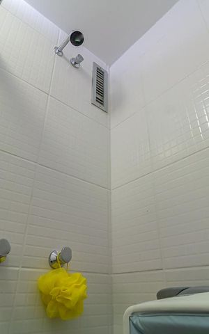 Apartamento à venda com 77m², 3 quartos e 1 vaga Apartamento à venda com 77m², 3 quartos e 1 vagaBanheiro da Suíte 1