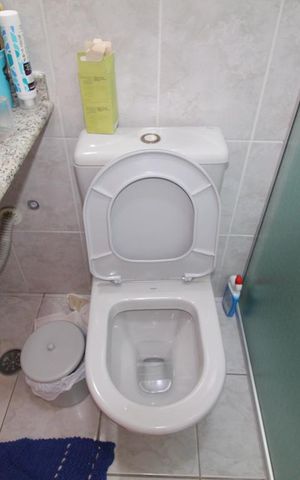 Casa à venda com 200m², 3 quartos e 4 vagasBanheiro