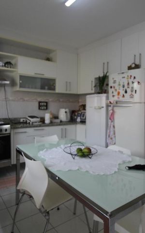 Casa à venda com 200m², 3 quartos e 4 vagasCozinha