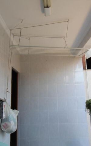 Casa à venda com 200m², 3 quartos e 4 vagasÁrea de Serviço